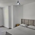 Beautiful In 302 * Sarandë
